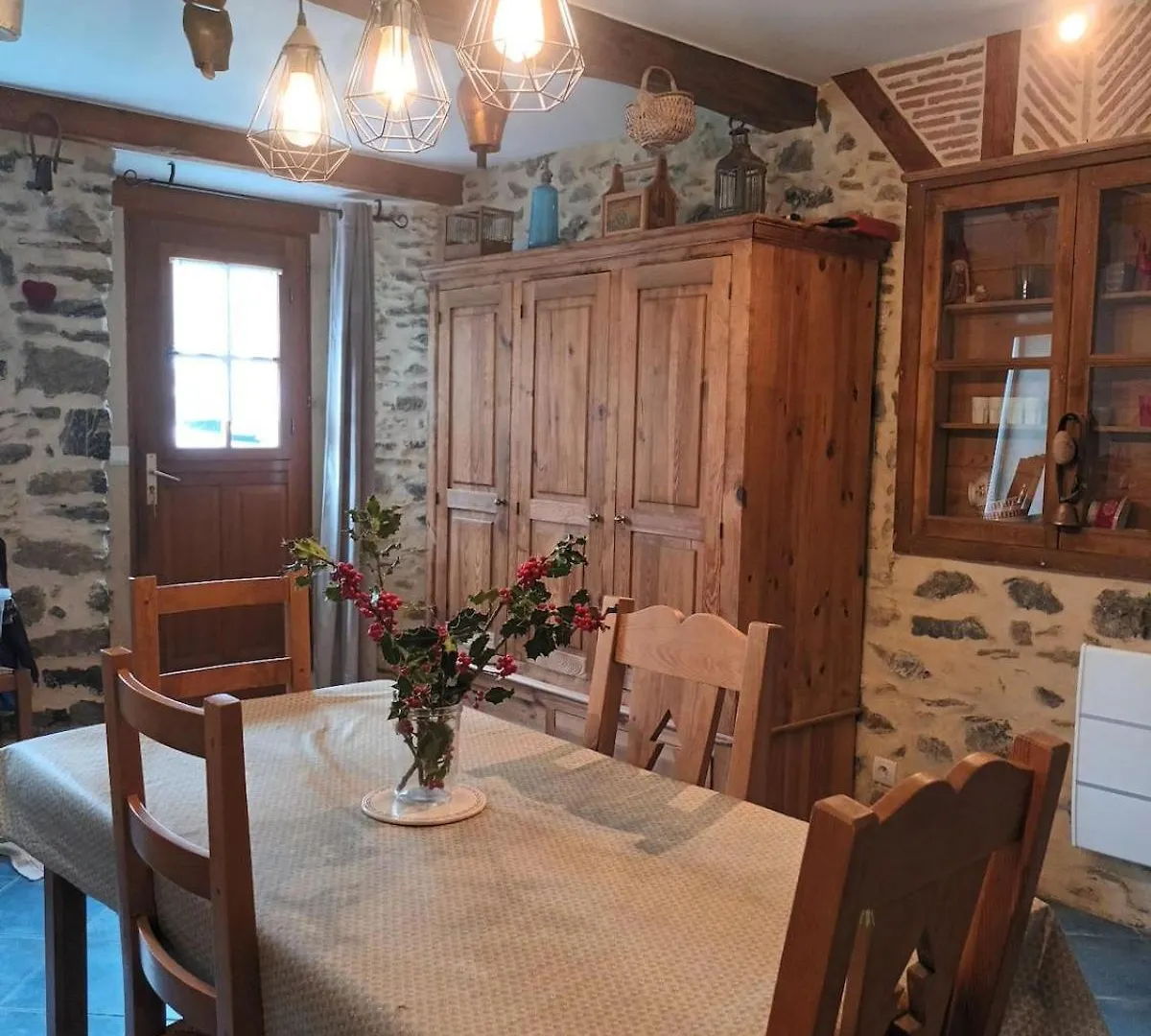 Vakantiehuis La Maison Aux Lilas Encausse-les-Thermes Frankrijk